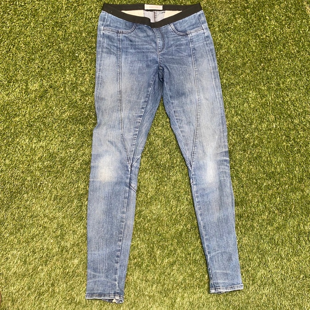 HELMUT LANG SKINNY JEANS WITH SEAM DETAILS, 27